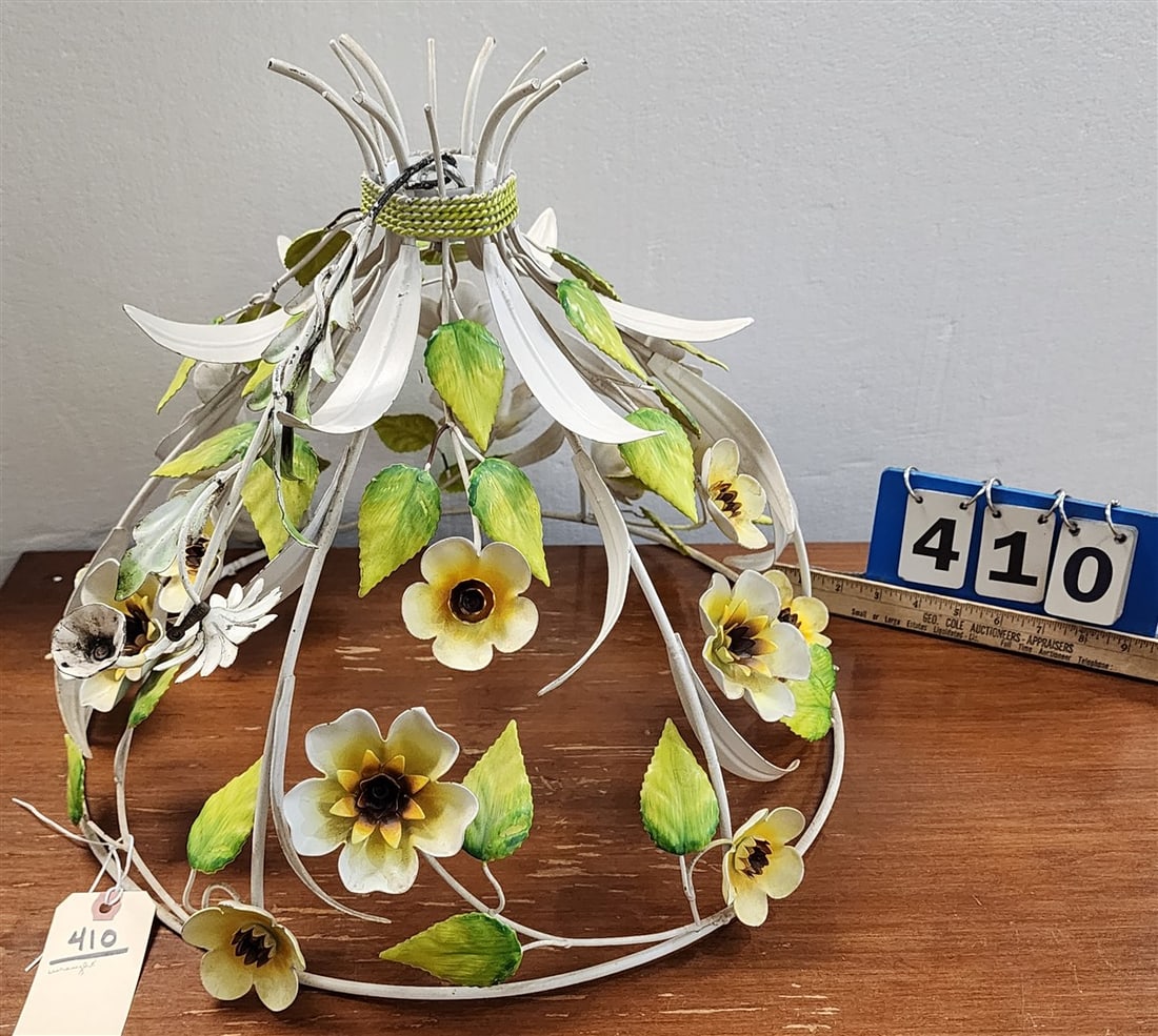 Ptd. Wrought Chandelier 2' H X 18" Diam.: Ptd. Wrought Chandelier 2' H X 18" Diam.