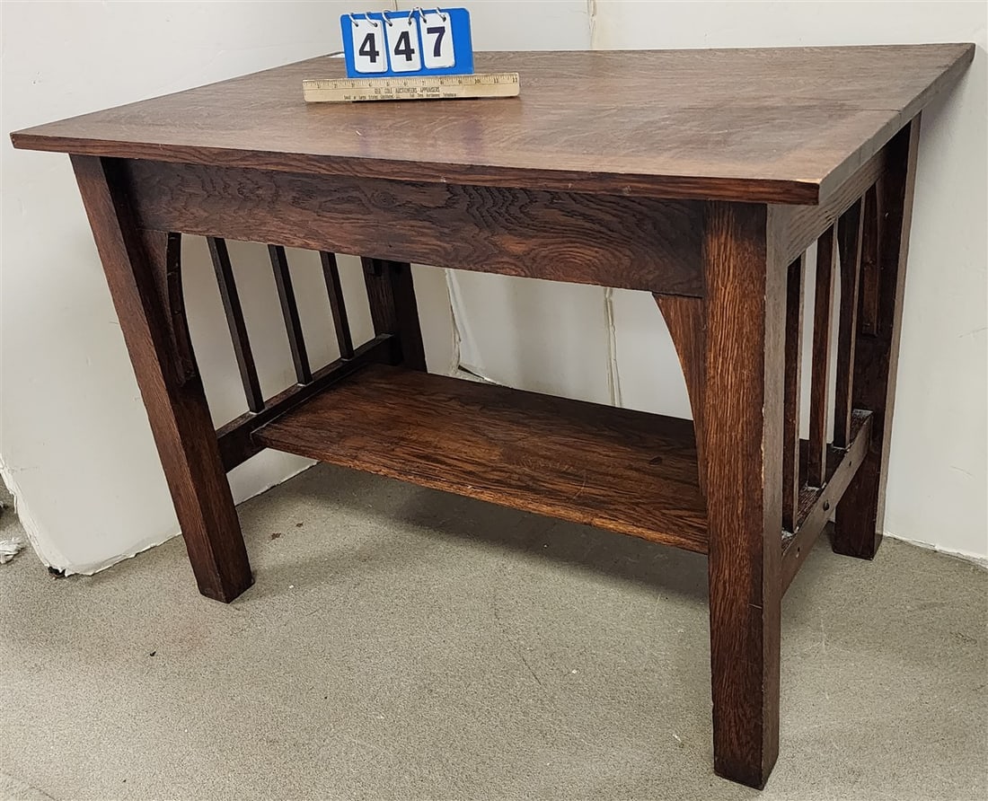 Vintage Mission Oak Desk - Drawer 30" H X 42" W X 26" D missing drawer: Vintage Mission Oak Desk - Drawer 30" H X 42" W X 26" D missing drawer
