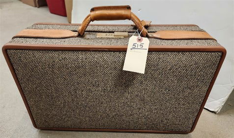 Vintage Hartmann Suitcase 12 1/2" H X 21" W X 7 1/2" D