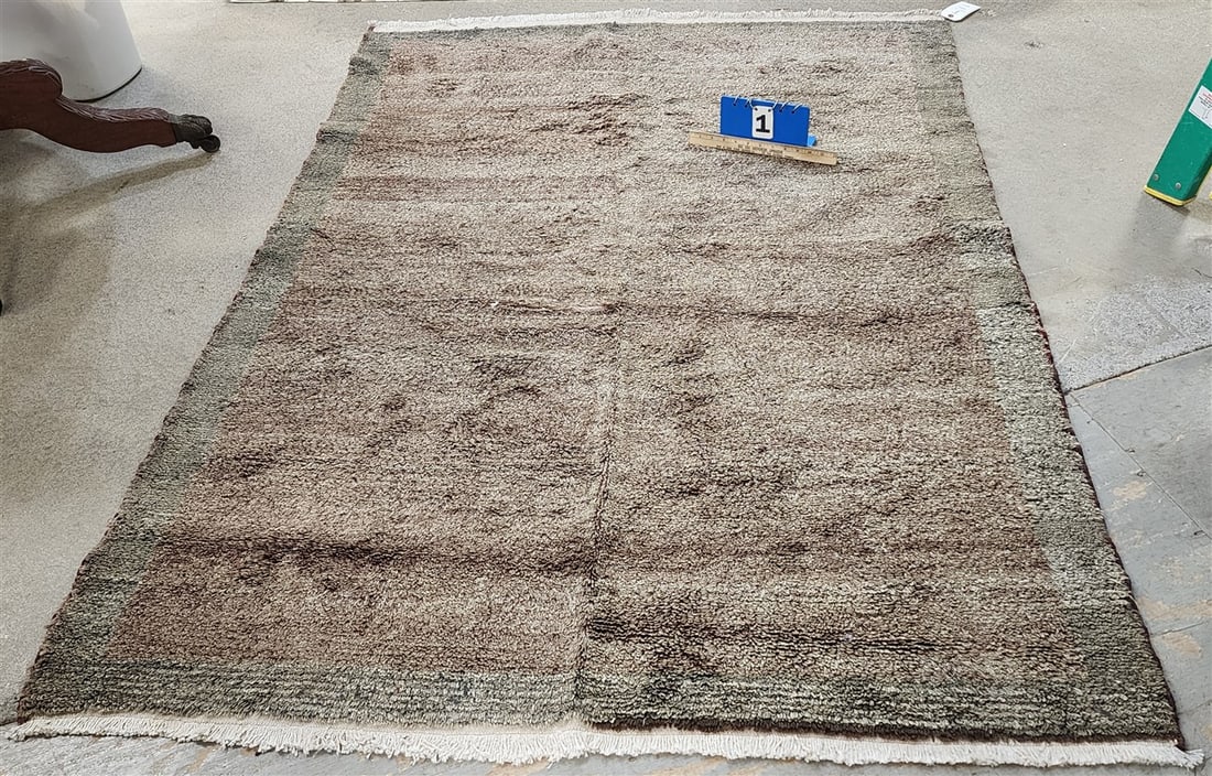 Vintage Wool Rug 4'5" X 6'3"