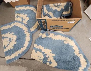 Bx 4 Hooked Rugs 3' X 4'9" + 3- 25" X 3'