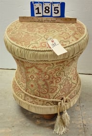 Uphols. Tuffet 21" H X 17" Diam.