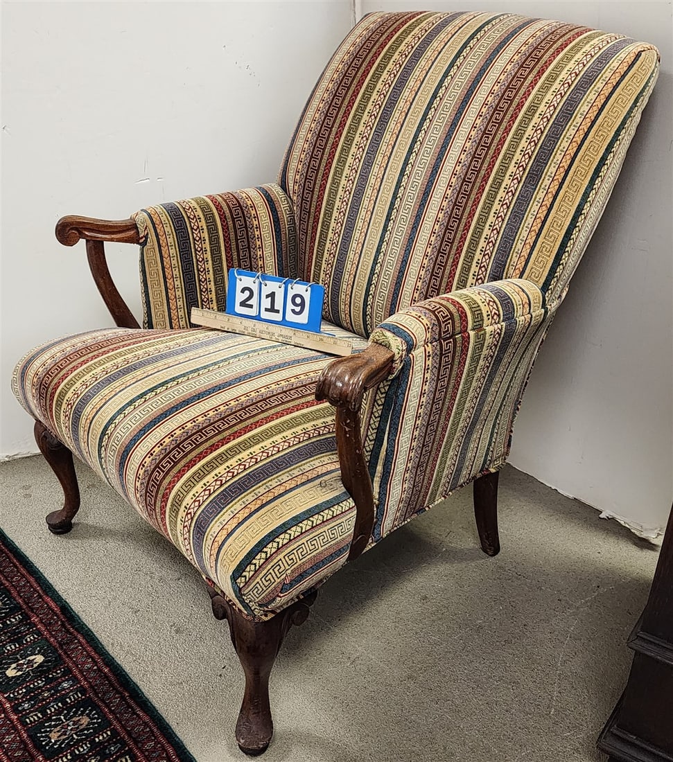 Uphols. Armchair 35" H X 29" W X 21" D (1 of 4)