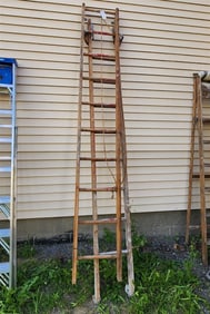 Wooden 20' Extension Ladder