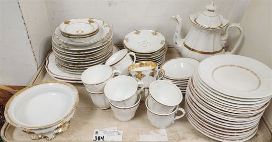 Tray 19th C China Luncheon Set 61 Pc.