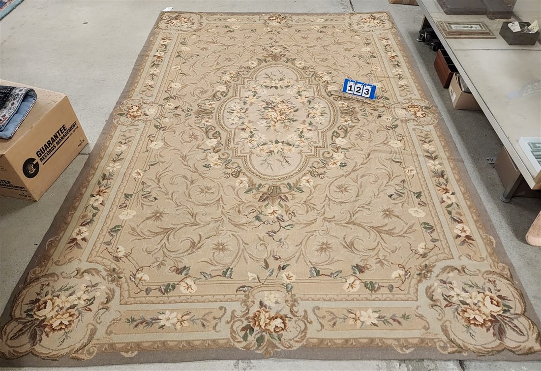 Needlepoint Rug 6' X 9': Needlepoint Rug 6' X 9'