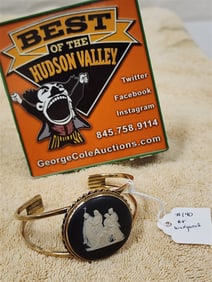 G.F. Bangle w/Wedgewood Jasperware Medallion