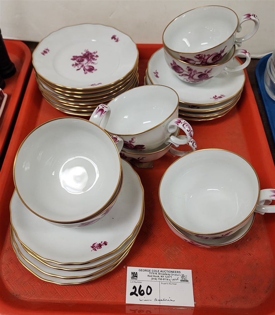 Tray Wien Austria - 8 Cups/Saucers + 8- 6" Plates: Tray Wien Austria - 8 Cups/Saucers + 8- 6" Plates