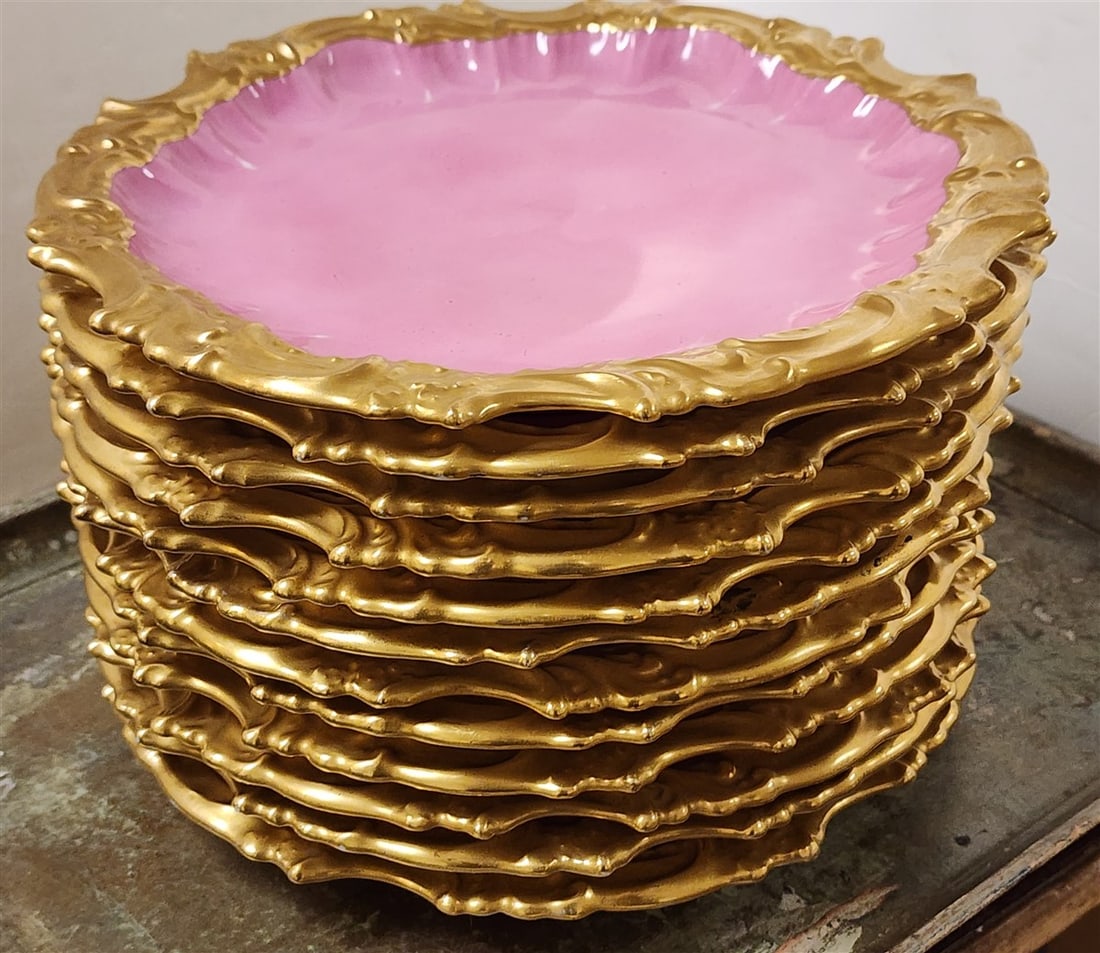 Tray 12 Wallendorf Porcelain 9 1/4" Diam. (1 of 4)