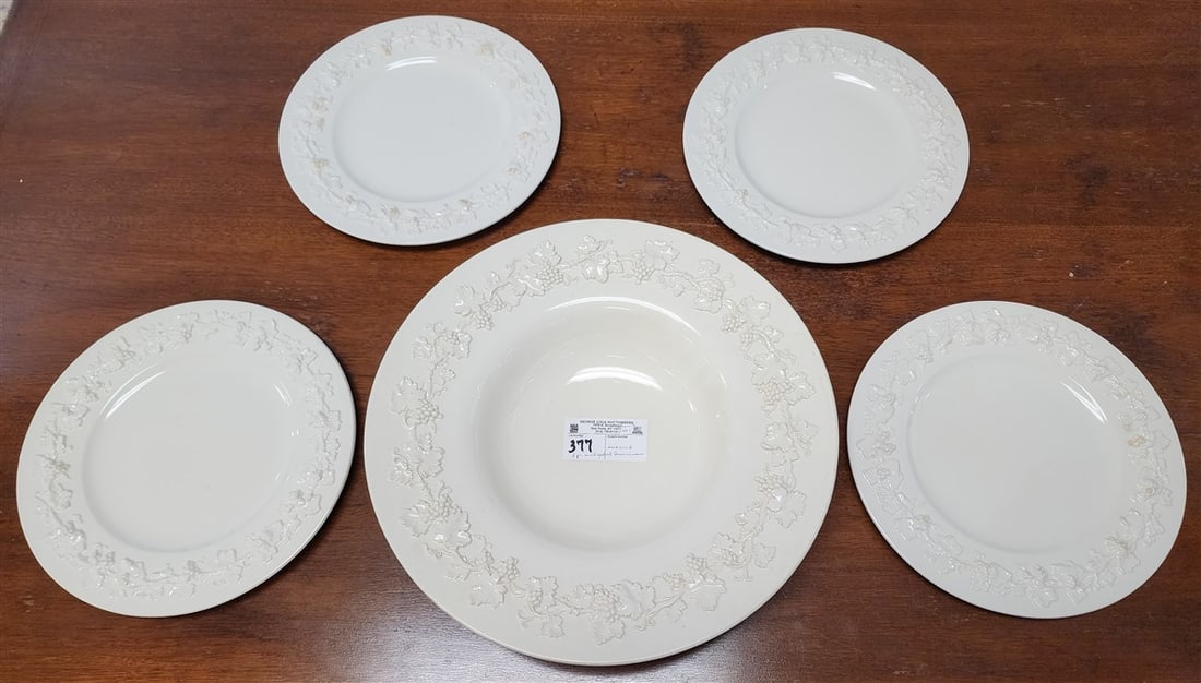 Wedgewood Embossed Queenware Bowl 3" H X 14 1/2" Diam. W/4-11" Plates: Wedgewood Embossed Queenware Bowl 3" H X 14 1/2" Diam. W/4-11" Plates