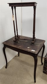 Mahog Table 29 1/2" H X 32" W X 22" D + Mahog Stand 29" H X 18" W X 14 1/2"
