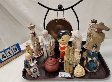 Tray 10 Chinese/Japanese Figurines + Gong + Ginger Jar + Tea Set