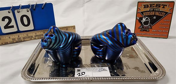 Tray 2 Electric Gorilla Art Glass Figures Sgnd Orient & Flume