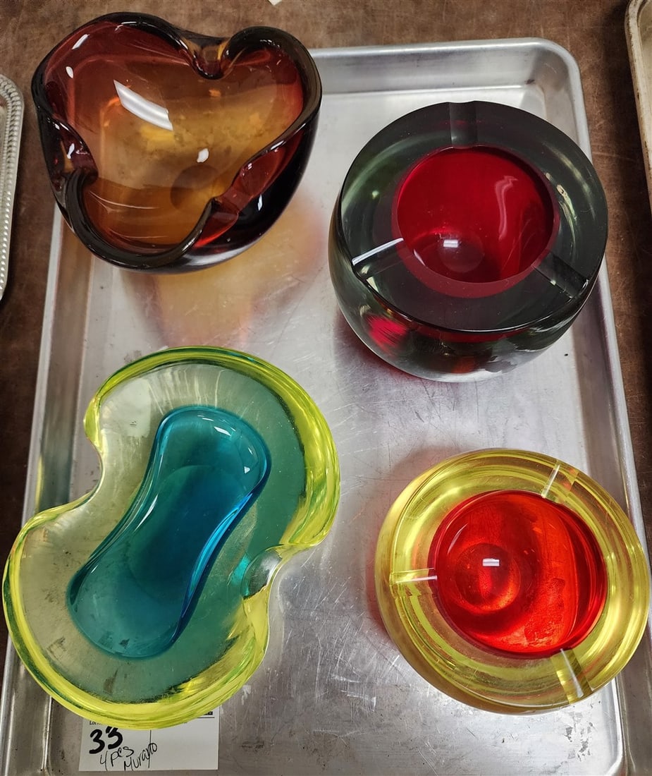 Tray Murano Glass Ashtrays (1 of 3)