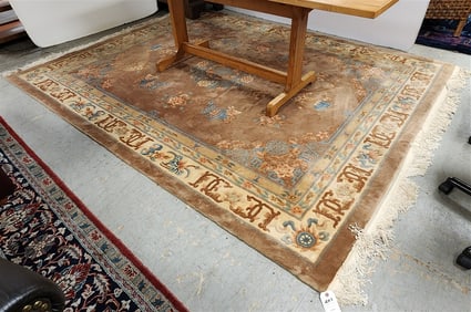 Sculpted Chinese Rug 7'8" X 10'5"