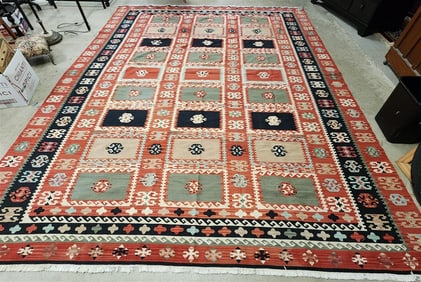 Kilim 9'4" X 12'2"