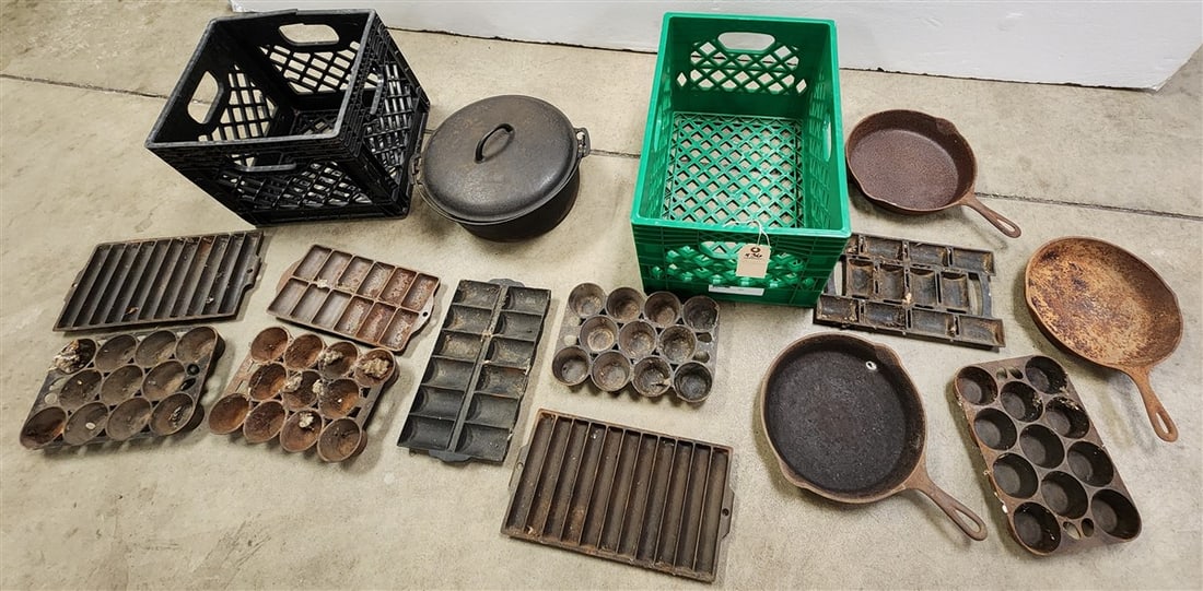 Lot 13 Pc. Cast Iron Cookware Griswold (1 of 2)