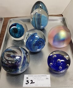 Tray 6 Sgnd Art Glass Paper Weights Incl. Eikholt