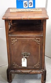 Mahog 1 Door Night Stand 29" H X 16" W X 13" D