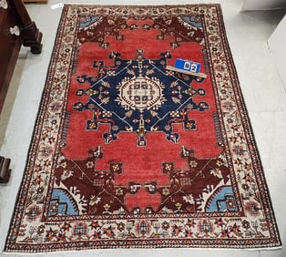 Persian Rug 4'7" X 6'9"
