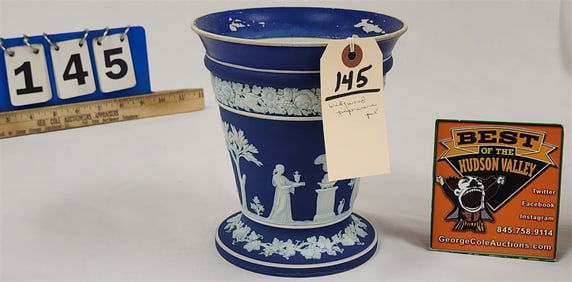 Wedgewood Jasperware Planter Pot (w/Repair) 7" 6 1/2" Diam.