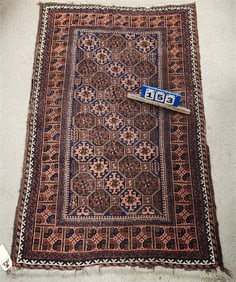 Persian Rug 2'8 1/2" X 4'7"