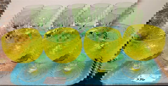 Tray 19 Pc. Stemware