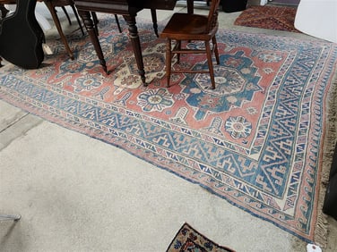 Kilim 6'8" X 10'1"