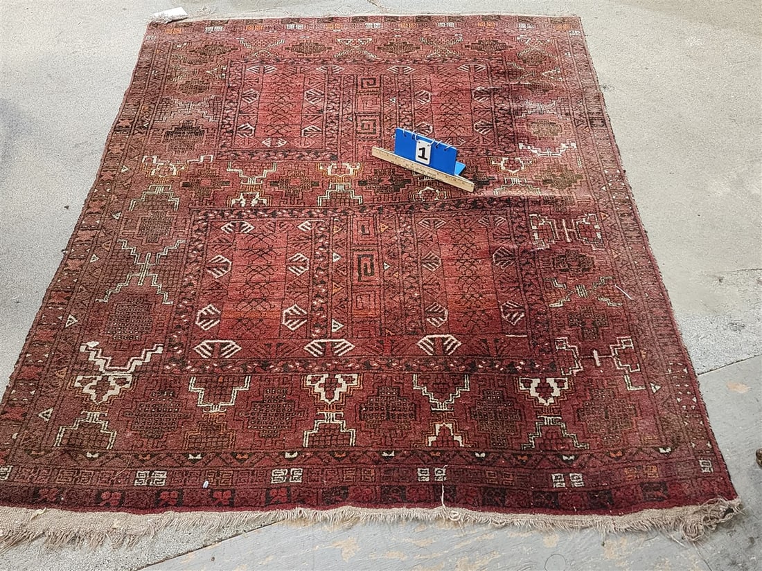 Persian 4'8" X 5'10"