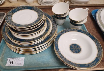 28 Pc. Royal Dalton Carlisle Dinner Service