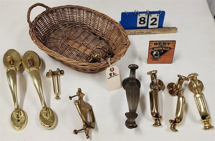 Basket 4 Brass Door Knocks + 2 Brass Door Handles