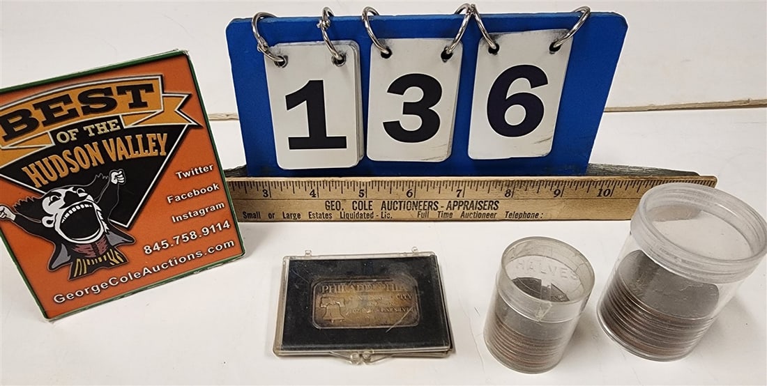 Lot Coins - Eisenhower Dollars, 10 Kennedy Half Dollars, Philidelphia Centennial City 1 Ounce Ingut (1 of 5)