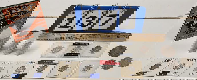 Tray Silver Coins - 1923 Peace Silver Dollar, 1941 + 1945 Walking Liberty Half Dollars, 31 Silver