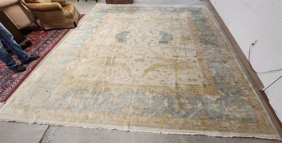 Oushak 12'4" X 14'4"