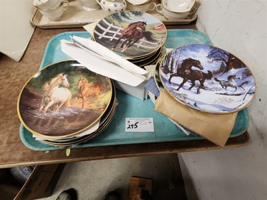 Tray Horse Collector Plates w/Certs - 6 Franklin Mint By B.K. Linklater, 8 Danbury Mint By Susie