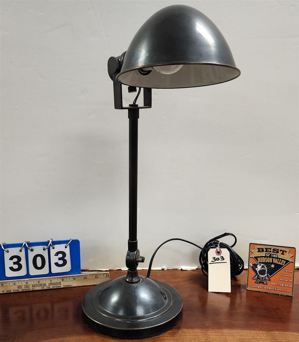 Adjustable BrassTable Lamp 22" H: Adjustable BrassTable Lamp 22" H