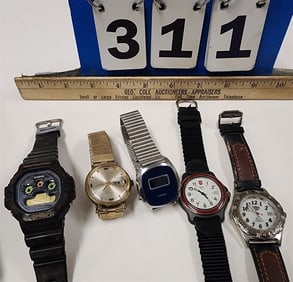 Lot 5 Watches - Zodiac Automatic (Working), Wolverene Sport, Swiss Army +  Timex