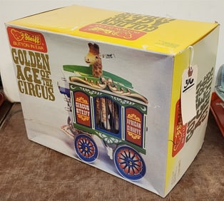 Bx'd Set Steiff Golden Age Of The Circus 1988 Issue 11 1/4" H X 14 1/2" W X 8 1/2" D