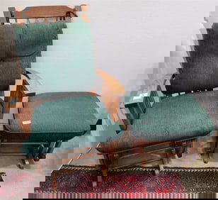 Oak Platform Rocker 41" H X 26" W X 20" D w/Ottoman 16" H X 22" W X 21" D