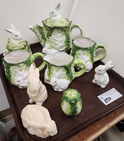 Tray Ceramic Rabbit Tea Set - Tea Pot, Creamer/Sugar, Honey Pot, 2 Mugs, Salt/Pep + 2 Figures