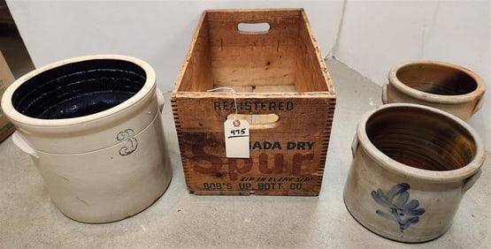 Vintage Canada Dry Crate w/3 Stoneware Crocks - 1 w/Blue Dec.