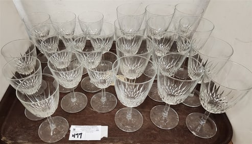 Tray 25 Pc. Stemware