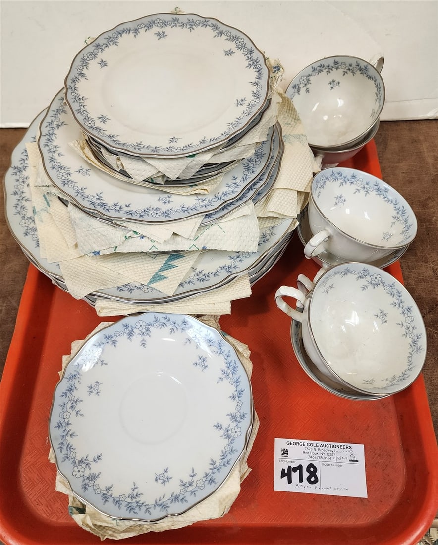 Tray 30 Pc.  Franconia "Delphine" Dinner Service (1 of 2)