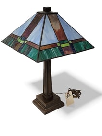 Arts & Crafts Style Leaded Shade Brass Base Table Lamp