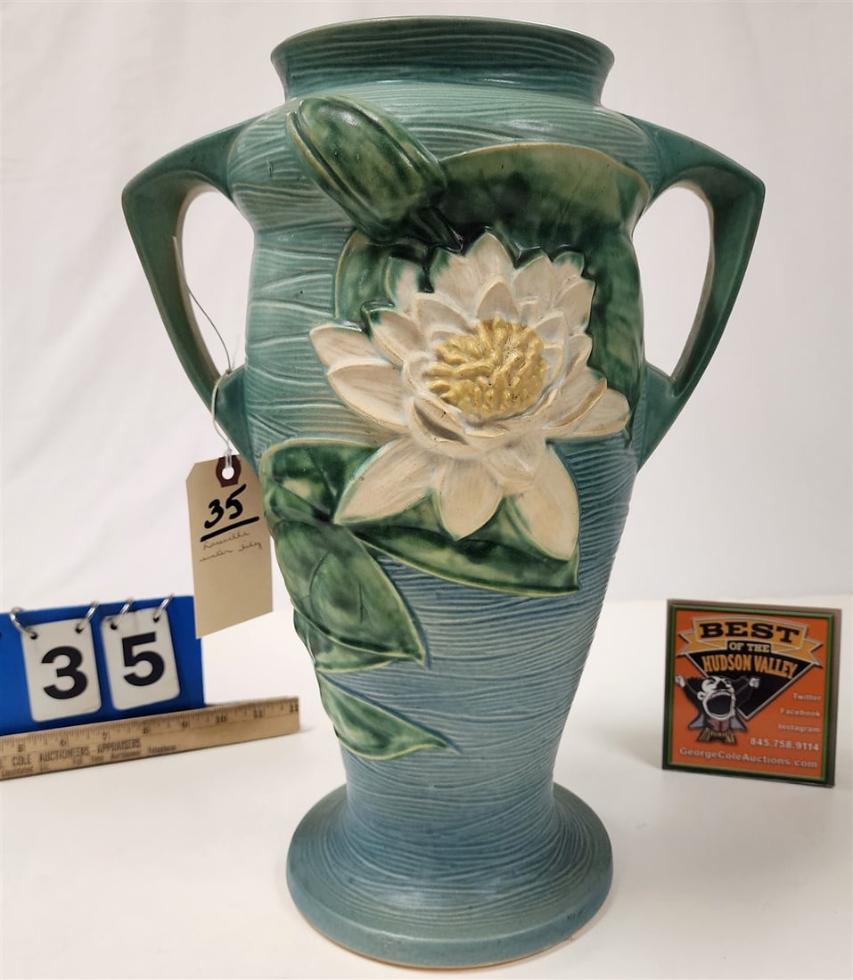 Roseville Water Lily Vase 84-16": Roseville Water Lily Vase 84-16"