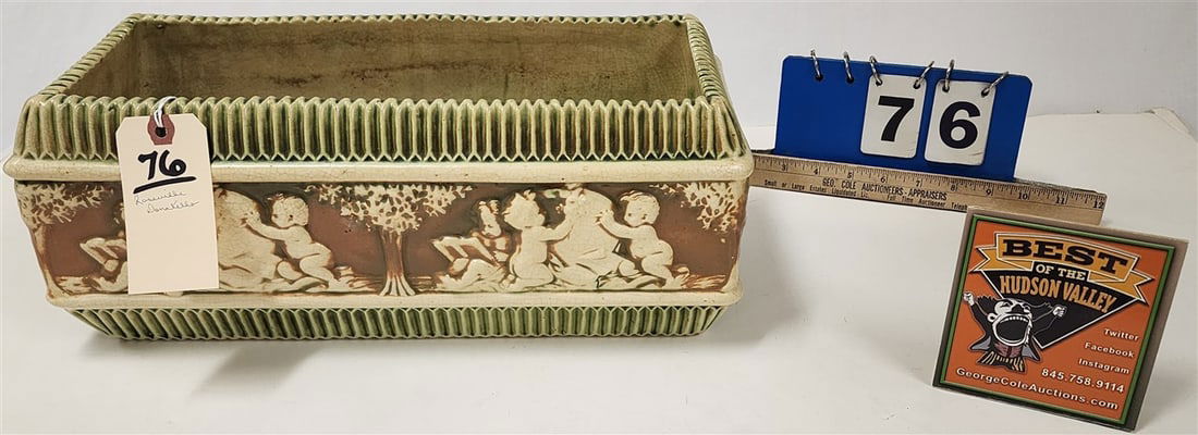 Roseville Donatello Planter 6 3/4" H X 16 1/4" W X 7 1/4" D (1 of 4)