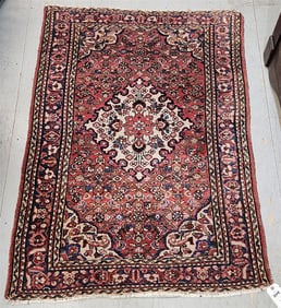 Hamadan 3'6" X 4'10"