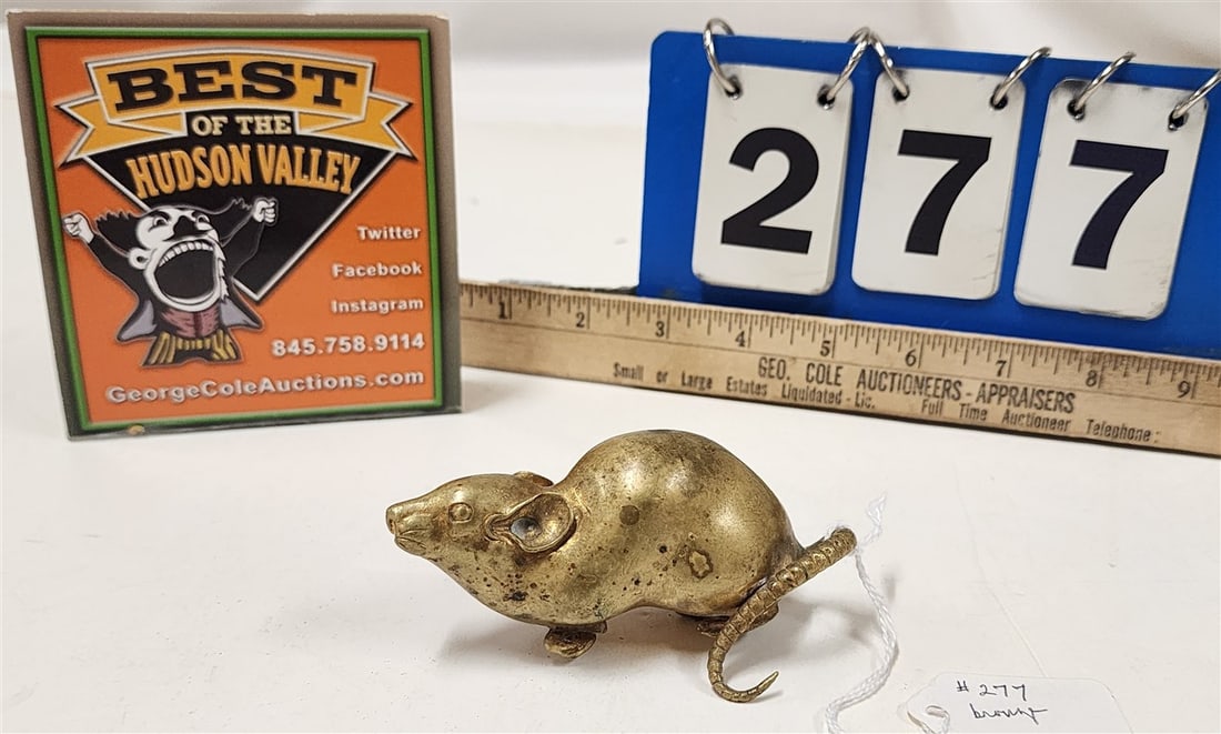 Gilt Bronze Rat 1 3/4" H X 4" L: Gilt Bronze Rat 1 3/4" H X 4" L