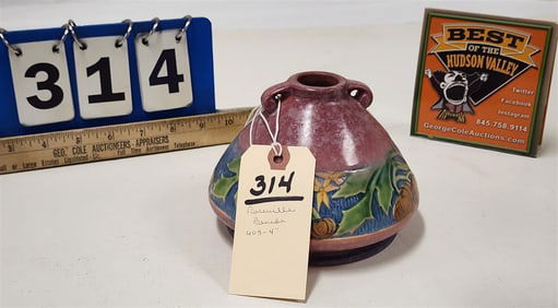Roseville Beneda Vase 603-4"