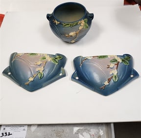 Tray 3 Pc. Roseville Snowberry - Pr. Wall Pockets IWP-8", Vase IJ-4"